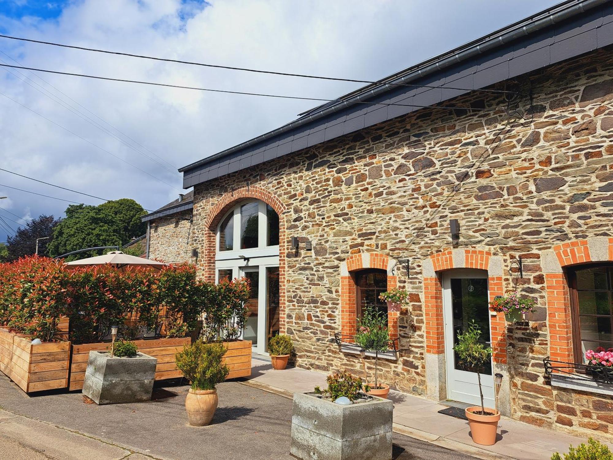 Sous La Charpente Hotel La-Roche-en-Ardenne Ngoại thất bức ảnh